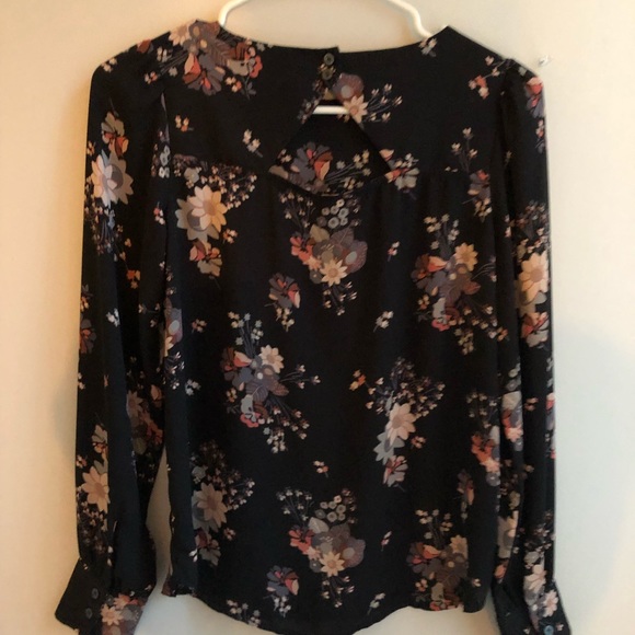 Two LOFT XXSP Work Blouses Floral Print - Picture 7 of 10